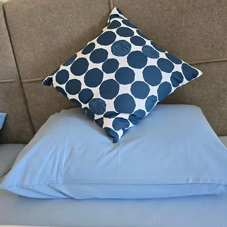 Διαμέρισμα Luxury Etta *