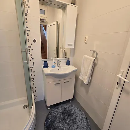 Luxury Etta Апартаменты