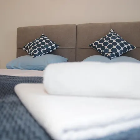 Διαμέρισμα Luxury Etta *