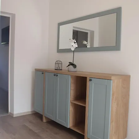 Luxury Etta Апартаменты